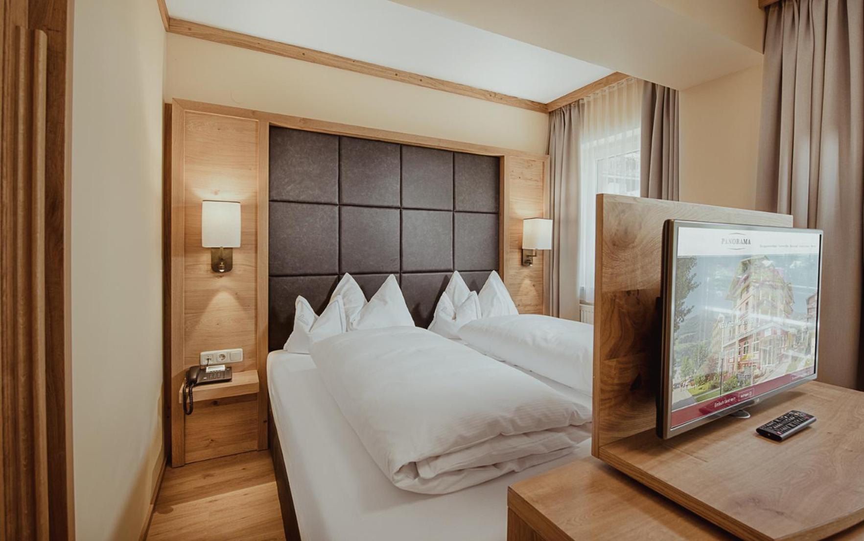 Appartement Hotel Panorama-Im Bademantel Direkt In Die Alpentherme 巴特霍夫加施泰因 外观 照片